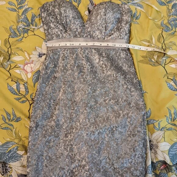 ABYSS silver sequined bodycon strapless mini dress euc sz s - Picture 5 of 5
